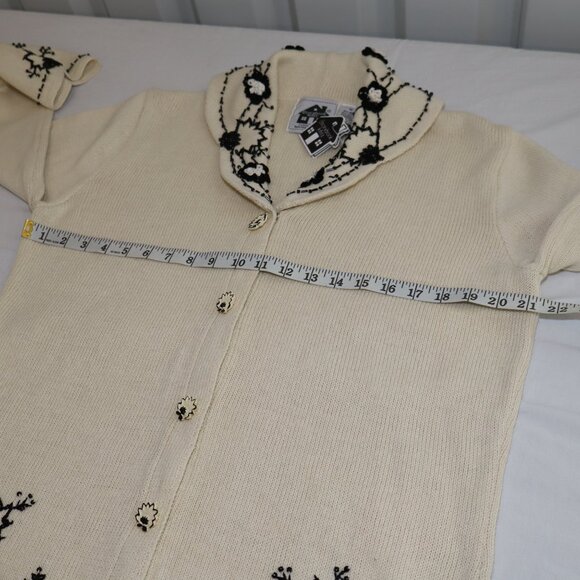 Storybook Knits Womens Forever Famous Long Cardigan Sweater Size Med NWT Beaded - Picture 6 of 7